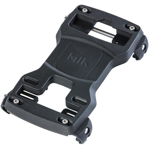 Basil - Mik Feste til bagbærer